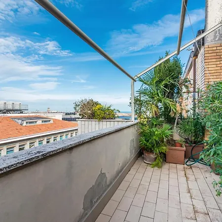 Apartment Attico Pisaurum - With Parking! Pesaro