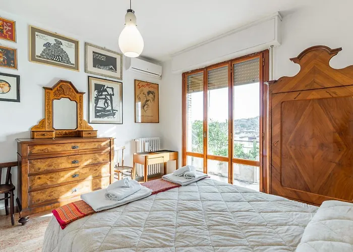 Guesthost - Attico Pisaurum - With Parking! Pesaro